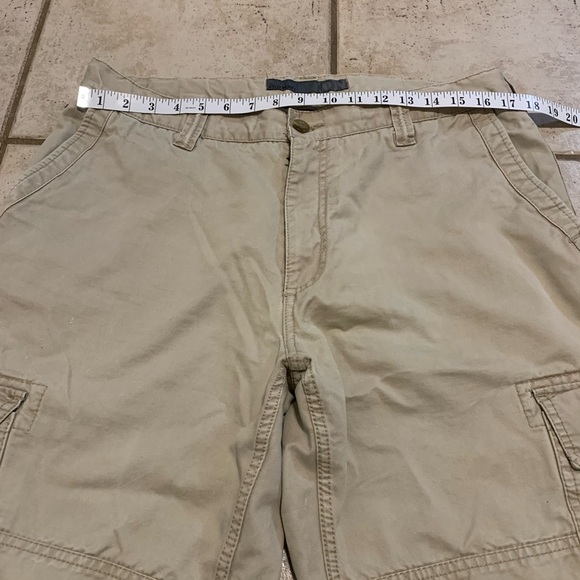 Old Navy Men's Tan Cargo Pants - Size 36x34 - 100% Cotton - Picture 5 of 9